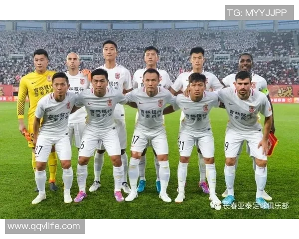 长春亚泰迎战天津权健期待精彩对决双方争夺宝贵积分全力以赴展现最佳状态